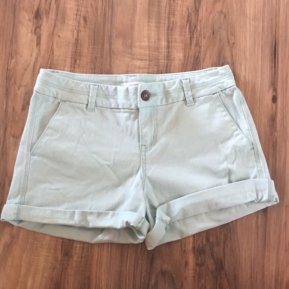 Maurice’s Mint Green Shorts - Picture 1 of 6